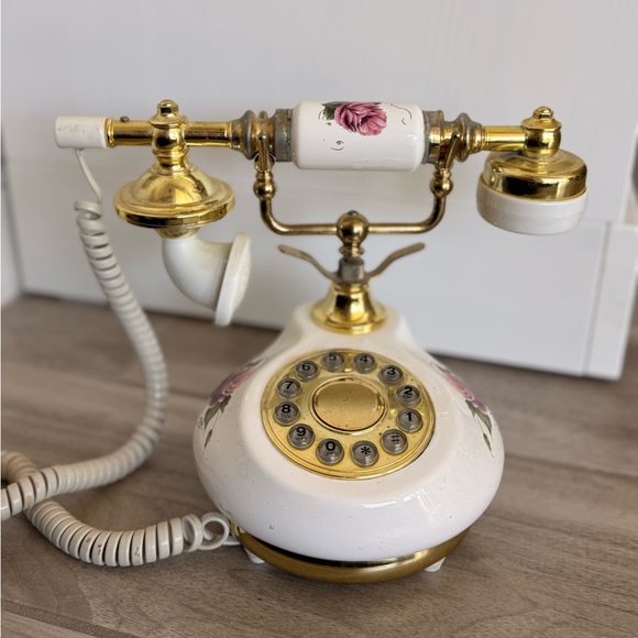 peggi Other - Elegant Floral Rotary Phone with Gold Details